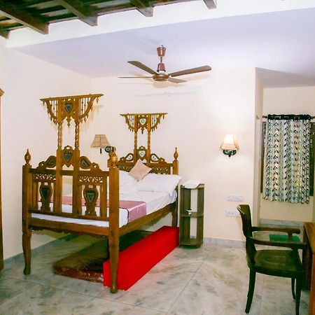 Trium Heritage Villa Chengannur Екстер'єр фото